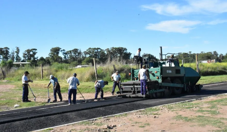 En Trenque Lauquen avanzan con pavimentación en la ampliación urbana