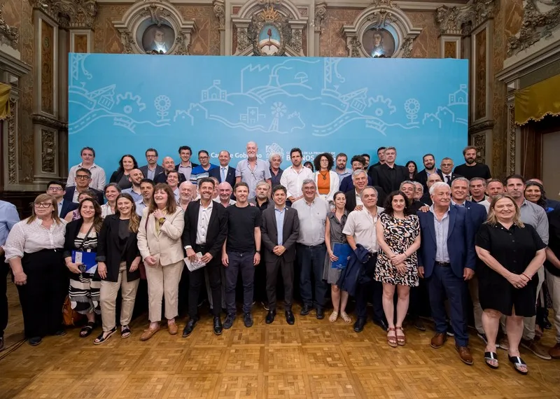 Kicillof se reunió con empresarios y empresarias pymes