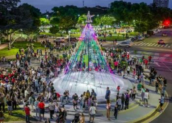 Junín encendió su Árbol de Navidad