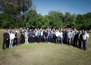 La Provincia insistirá en 2026 con la reelección indefinida de intendentes