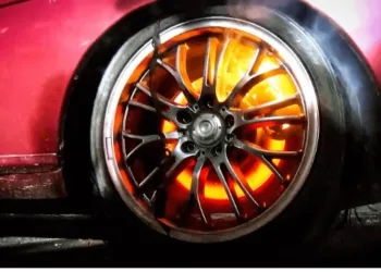 Cómo identificar el desgaste del sistema de frenos a tiempo y evitar reparaciones costosas