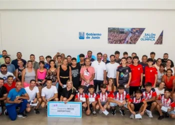 Las becas, durante 2025, alcanzaron a 350 deportistas