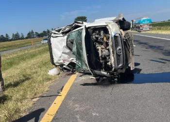 Volcó una Toyota Hilux con cuatro personas a bordo en la RN 7
