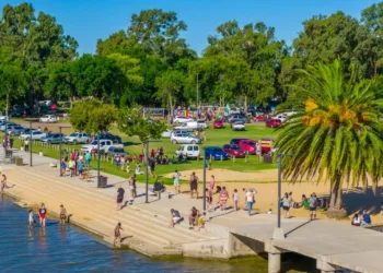 Di Pierro: “Hoy la laguna está reluciente y  toda la gente que viene queda maravillada”