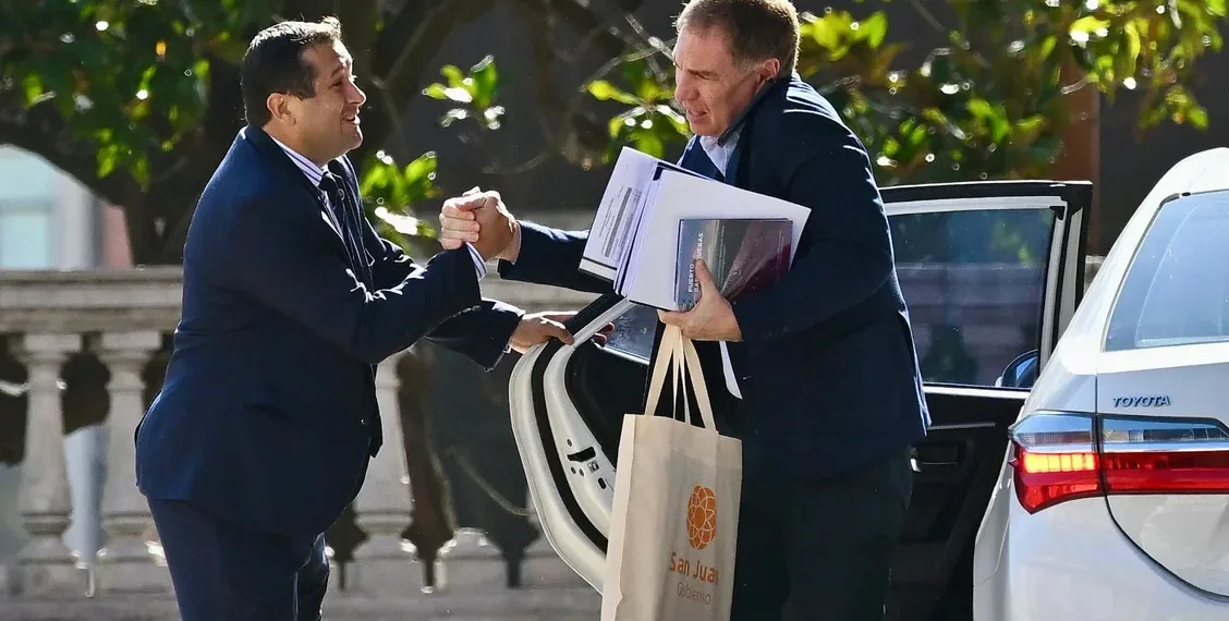 La mesa política se reúne con la Reforma Laboral en el centro del temario