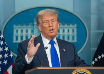 Trump canceló la segunda ola de ataques sobre Venezuela: «No será necesaria»