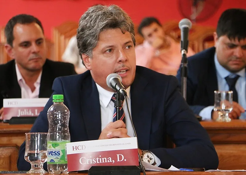 “No creemos en la oposición destructiva», dijo Cristina
