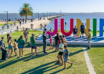 Bortolato destacó a la ciudad como punto turístico