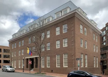 Venezuela y EE.UU. inician el restablecimiento de relaciones tras la caída de Maduro