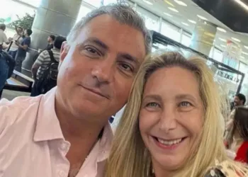 El partido se transforma en el nuevo foco de la pelea peronista, mientras Karina lanza la carrera libertaria