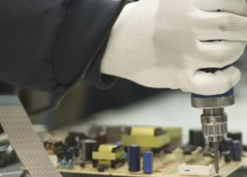 Empresas prevén una reducción de hasta un 40% en la actividad productiva para 2026