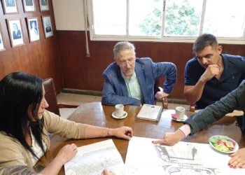 Avanzan las gestiones para embellecer el área comercial de Rivadavia