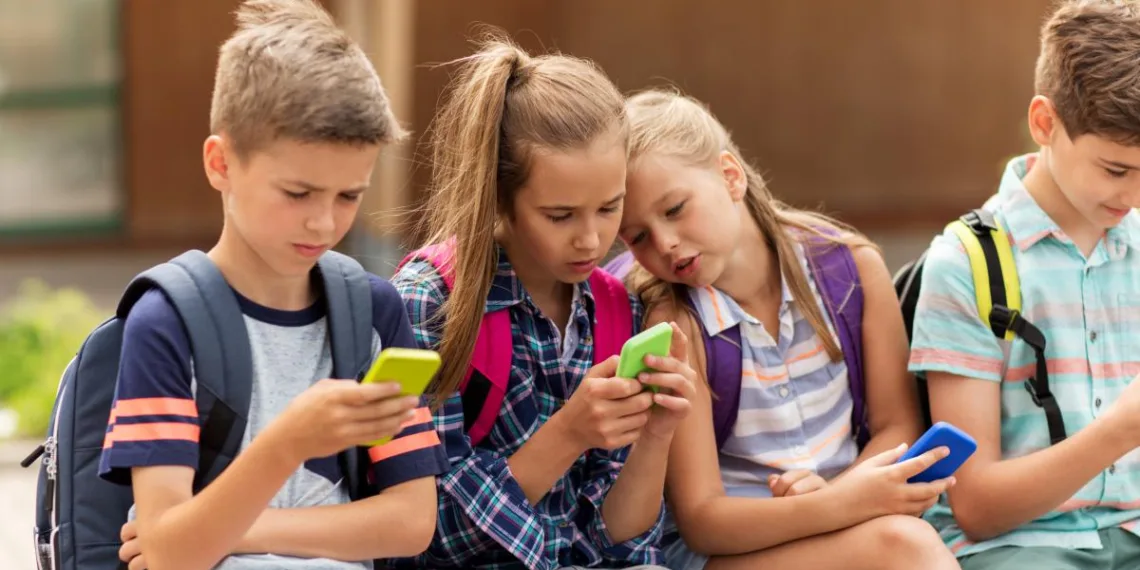 Redes sociales en menores: cuáles son los posibles peligros