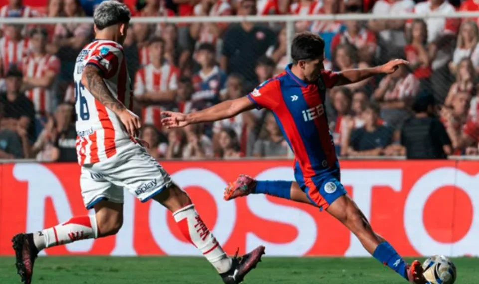 San Lorenzo empató sin goles en su visita a Unión de Santa Fe