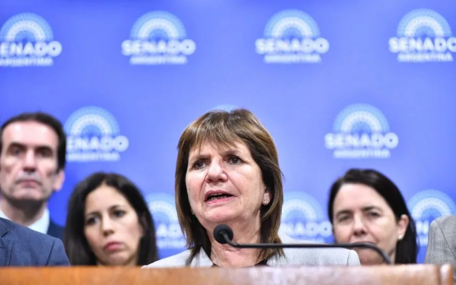 Bullrich: “Estamos cambiando la historia y vamos a fondo»
