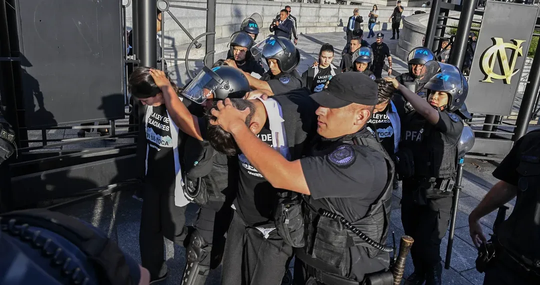 La Policía Federal inició actuaciones administrativas para aclarar la agresión al fotógrafo