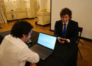 El Gobierno lanzó el nuevo DNI electrónico y cambios en el pasaporte