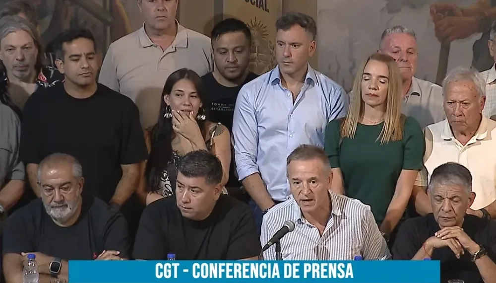 La CGT confirmó el paro, mete presión a diputados indecisos y habló del «fracaso del plan económico»