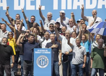 La CGT convocó a un paro general sin movilización para cuando se trate la reforma laboral en Diputados