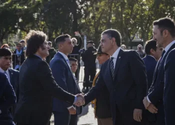 Presupuesto: el Gobierno reasigna partidas para coparticipación de CABA y fondos del Senado