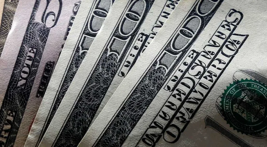 El dólar sigue en baja y el Banco Central compró US$176 millones