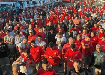 Moyano anunció paro por  tiempo indeterminado en Coca Cola