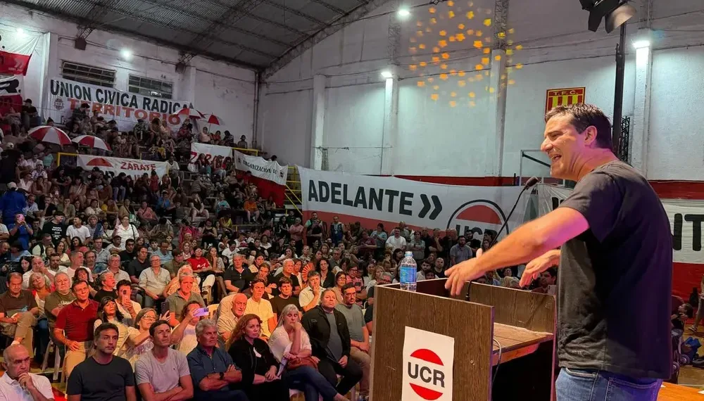 Abad juntó a su tropa en Mar del Plata y pidió «una UCR valiente para competir por la Provincia»