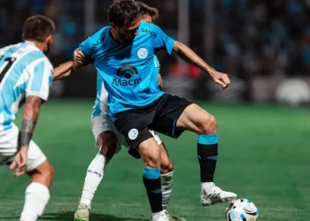 Belgrano venció a Atlético Tucumán y escaló a la cima de la Zona B