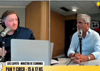 Luis Caputo dijo que “la inflación va a seguir bajando y va a converger con valores internacionales”