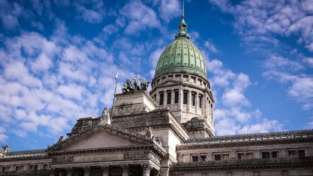 El Gobierno retira el artículo 44 y recalibra la reforma laboral para asegurar los votos