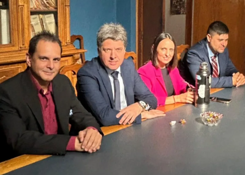 Envases de fitosanitarios y el manejo del agua, los temas tratados por ediles libertarios y la Sociedad Rural