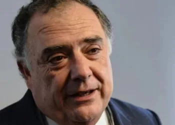 El diputado Valdés presentó un proyecto de “contra reforma” laboral