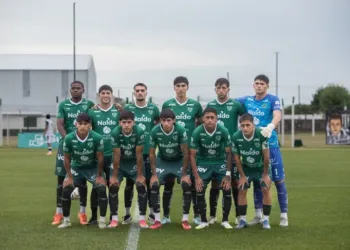 La Reserva de Sarmiento debutó con un empate