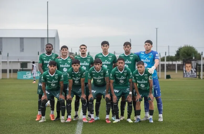 La Reserva de Sarmiento debutó con un empate