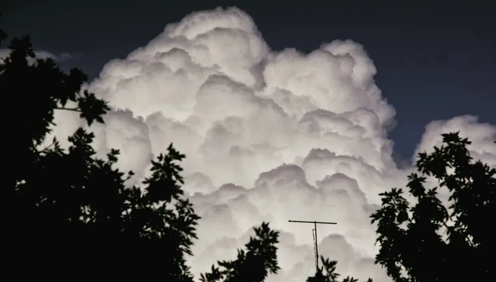 Tormentas en el noroeste bonaerense: lluvias intensas, ráfagas y posible caída de granizo