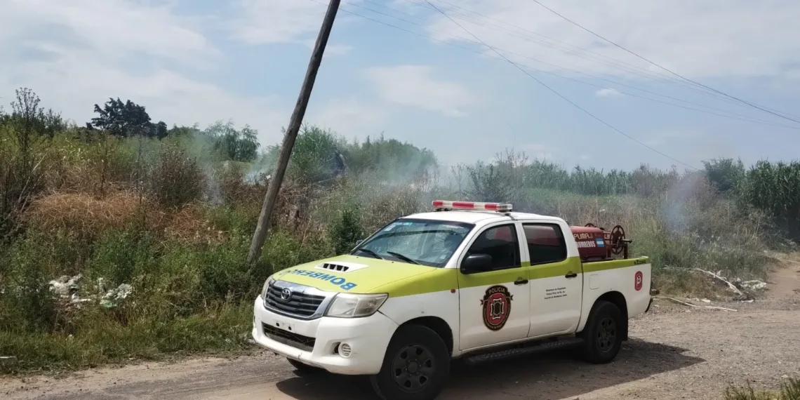 Bomberos sofocaron incendios diversos en Junín