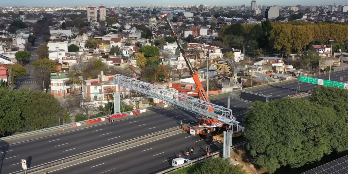 Las autopistas 25 de Mayo y Perito Moreno se cerrarán mañana por siete horas para instalar el peaje sin barreras