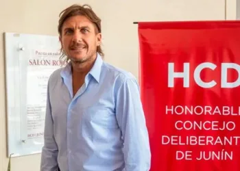 Bisio cuestionó el discurso de Fiorini y habló de “un interinato teledirigido”