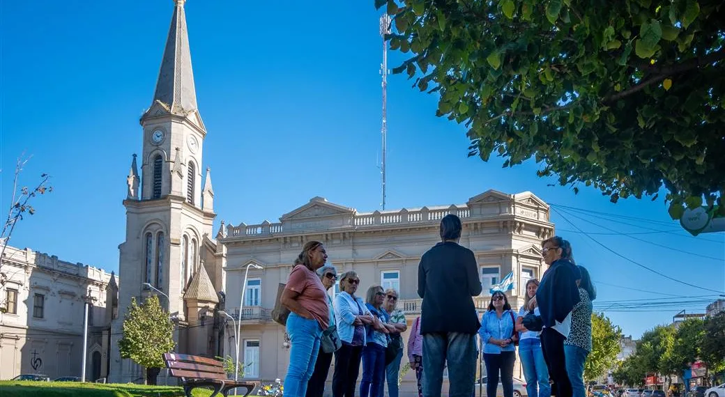 «Club de los sábados»: primera recorrida del año con el circuito “Eva Perón”