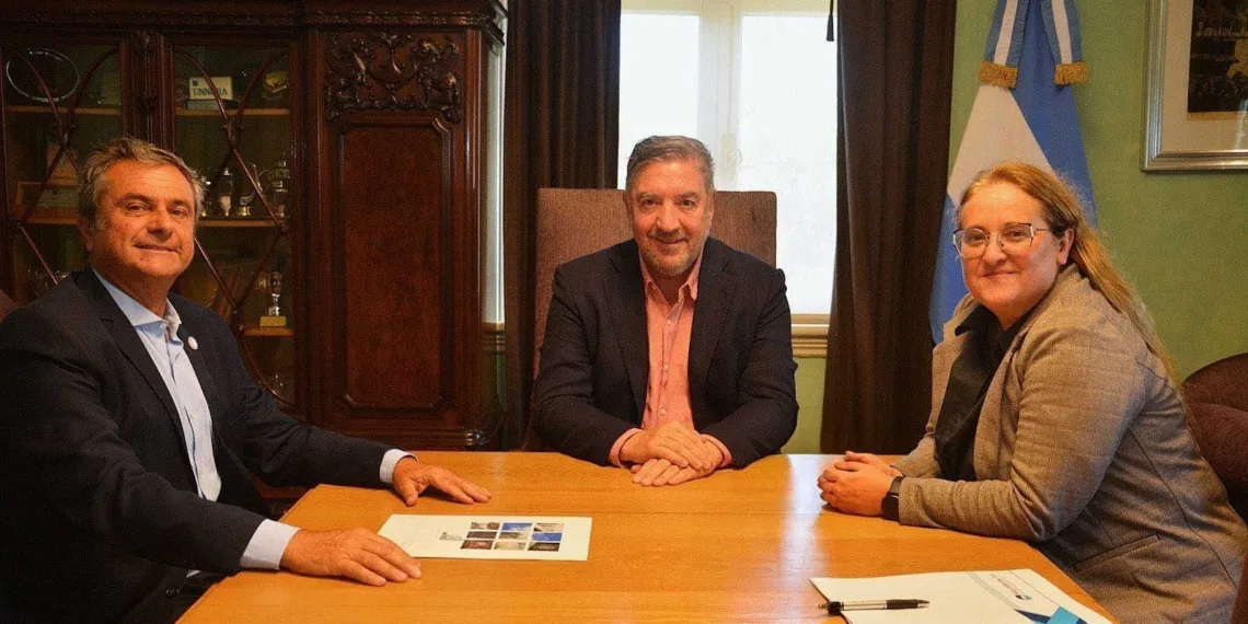 Convenio entre UNNOBA y el Colegio de Martilleros