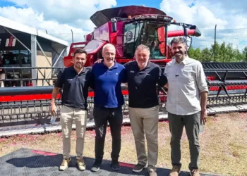 Expoagro: Fiorini visitó los espacios de las empresas de Junín