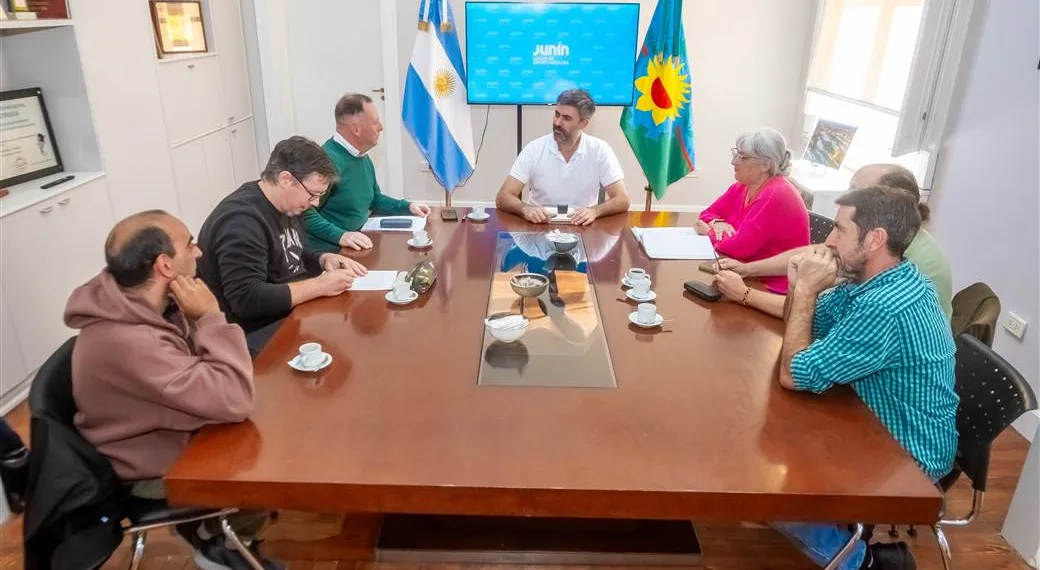 Firma de convenio para la preservación del patrimonio paleontológico