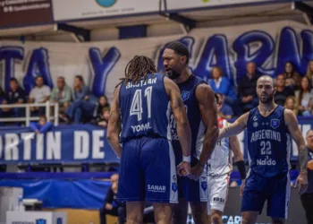 Argentino sale a la ruta a buscar lo que perdió en Junín: visita a Obras