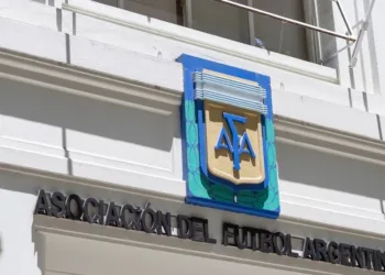 Paro de la AFA: cuándo vuelve el fútbol argentino