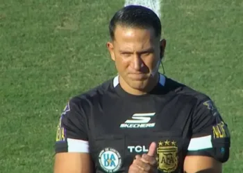 Sarmiento-Aldosivi: Bruno Amiconi será el árbitro