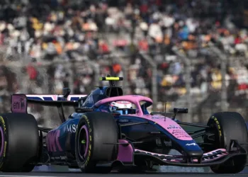 Colapinto terminó décimo en el GP de China y volvió a sumar puntos en la Fórmula 1 tras más de un año