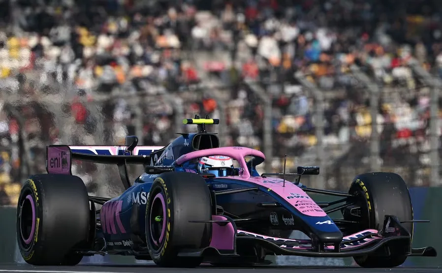 Colapinto terminó décimo en el GP de China y volvió a sumar puntos en la Fórmula 1 tras más de un año