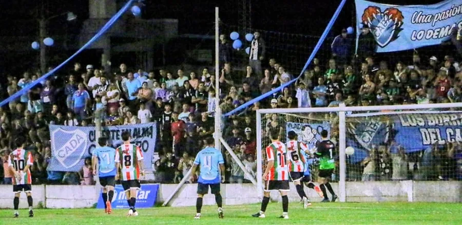 Ambos Mundos vs. Defensa: ¿el lunes se define el Nocturno?