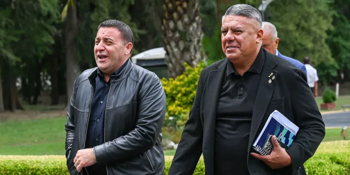 Procesaron y embargaron por 350 millones de pesos a Claudio Tapia y Pablo Toviggino