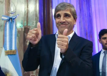 Caputo: “Es impactante el cambio de imagen de Argentina en el mundo”